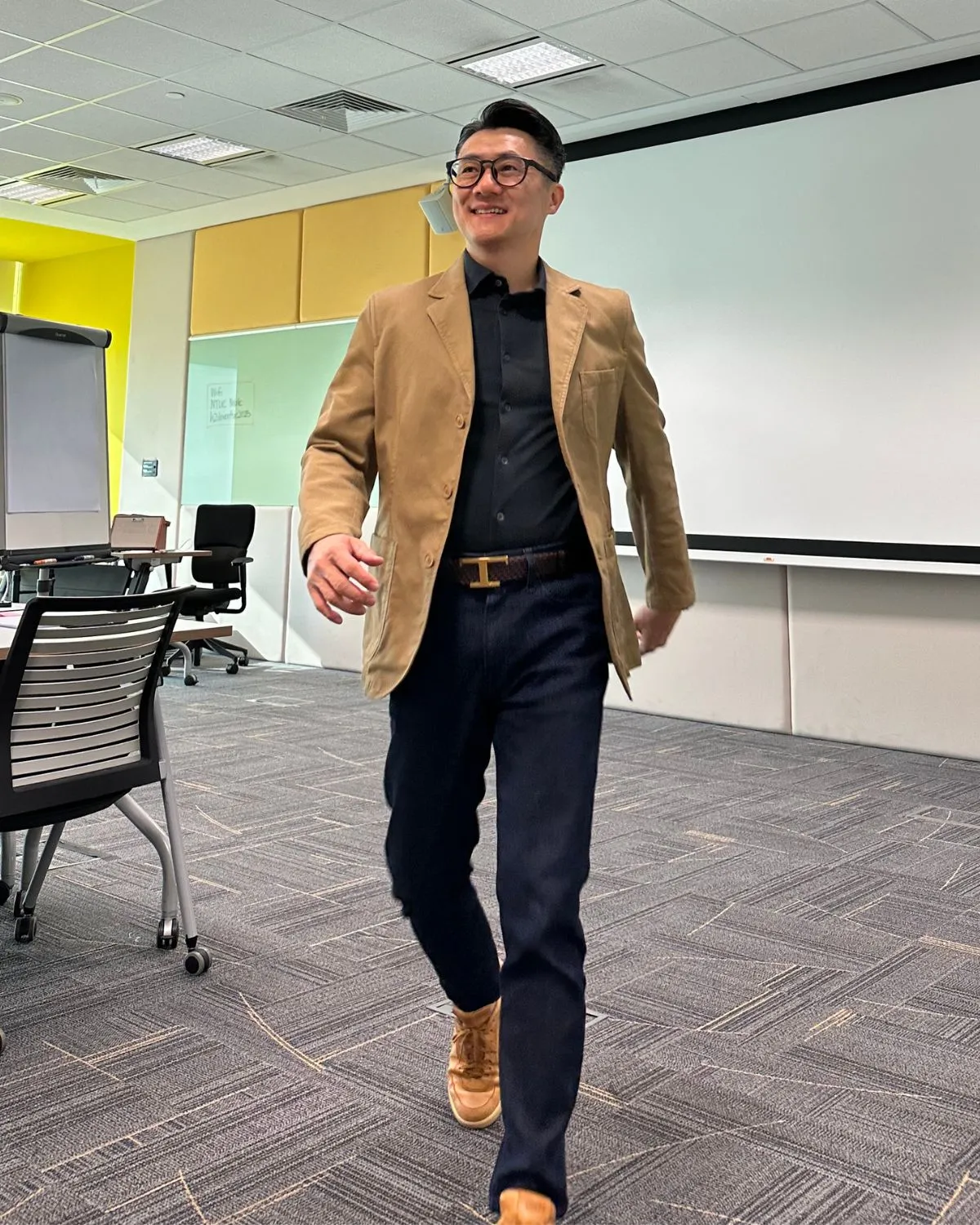 Colin Lee facilitating session